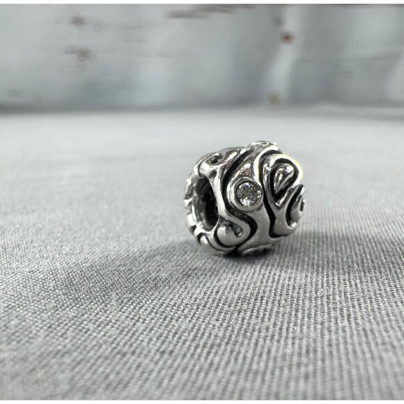 Retired Pandora Day Dream CZ Charm Sterling Silver 925 ALE - Picture 1 of 3